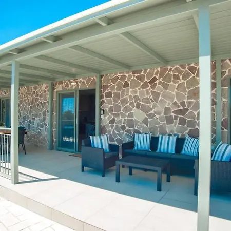 Afrato Calma In Trapezaki-private Pool -2 Br Vila