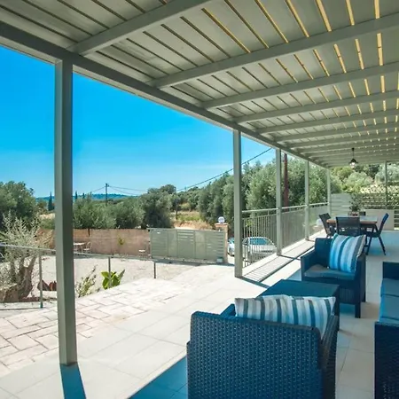 Afrato Calma In Trapezaki-private Pool -2 Br Villa