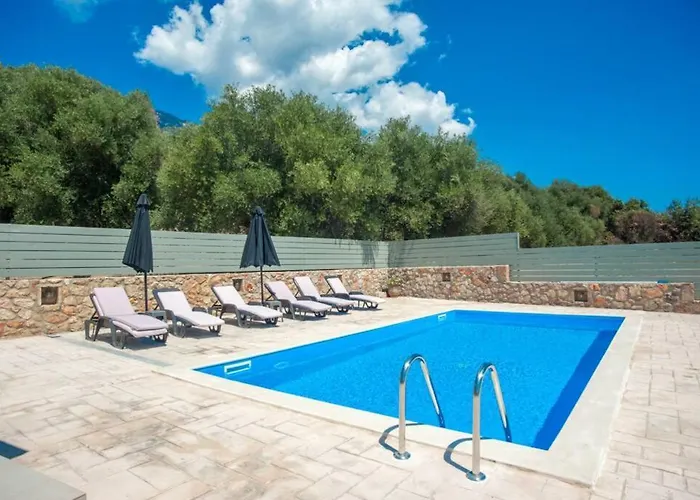 Villa Afrato Calma In Trapezaki-private Pool -2 Br