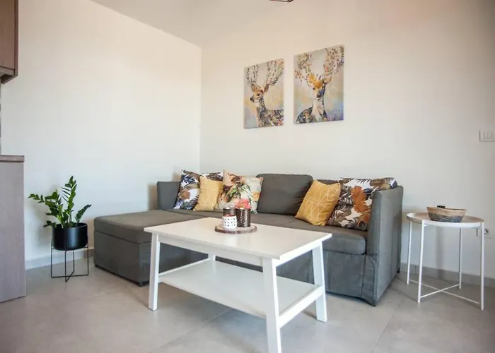 Afrato Calma In Trapezaki-private Pool -2 Br Villa *