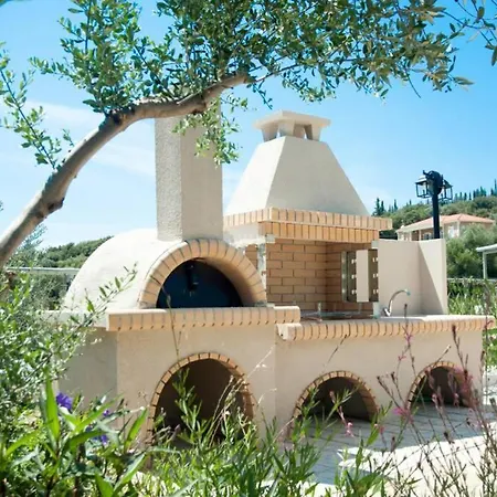 فيلة Afrato Calma In Trapezaki-private Pool -2 Br